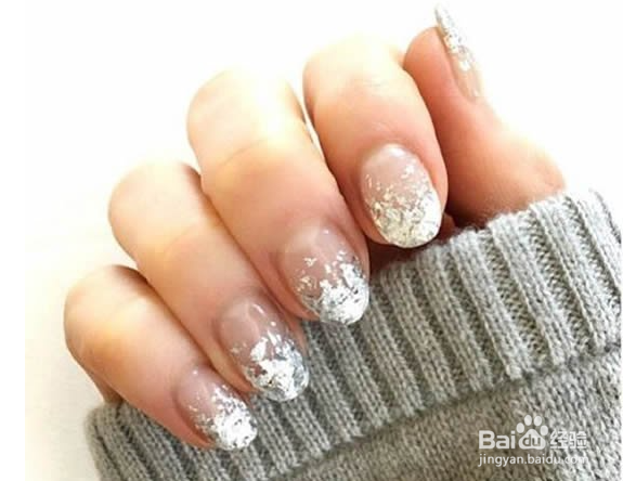 12个秋冬季指甲彩绘灵感 为你带来华丽节日气氛