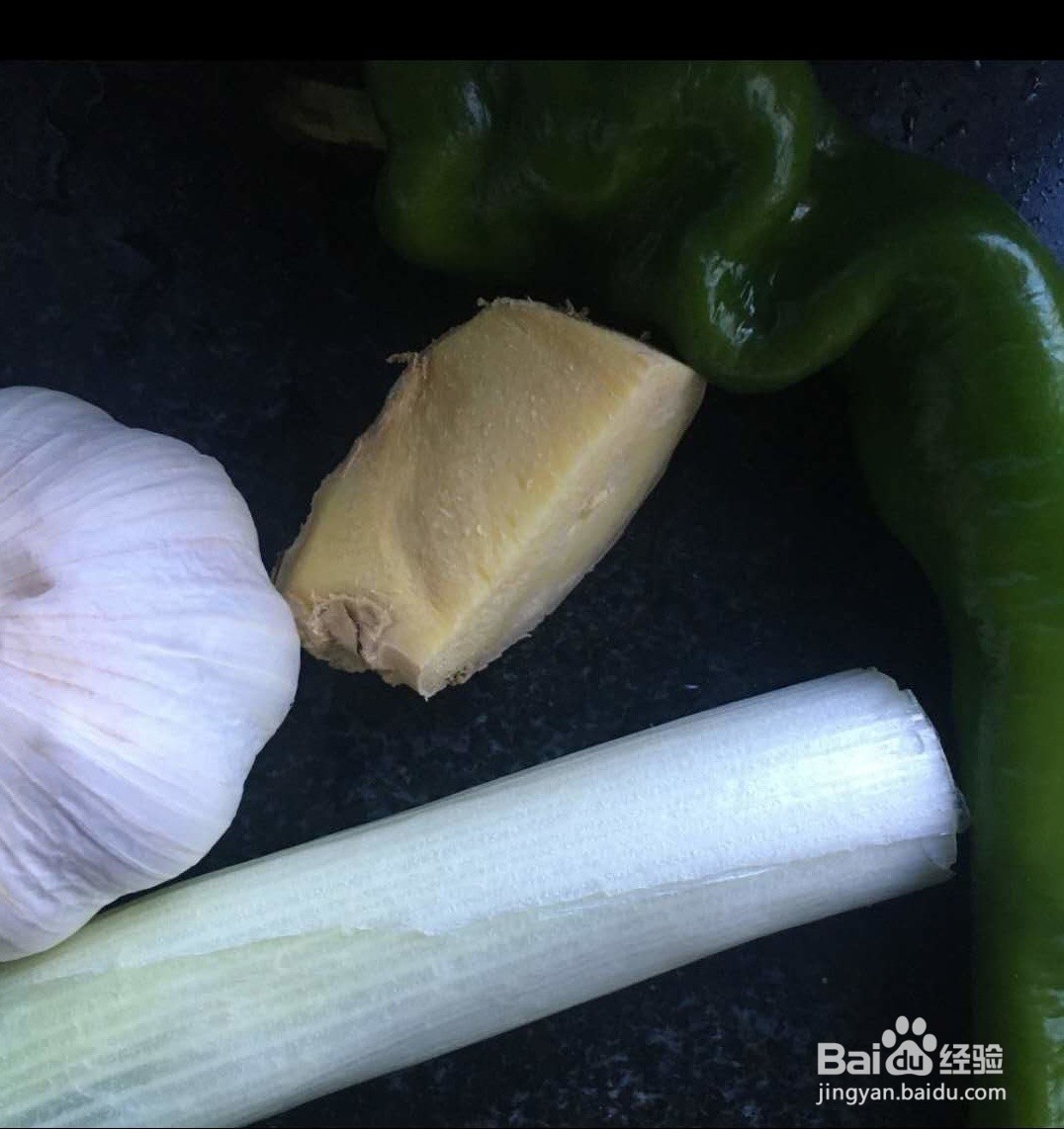 如何制作家常回锅肉?