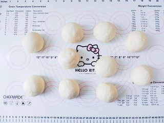 肉松火腿肠软面包怎么做?