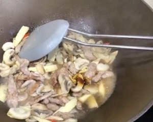 怎么做冬笋炒蘑菇