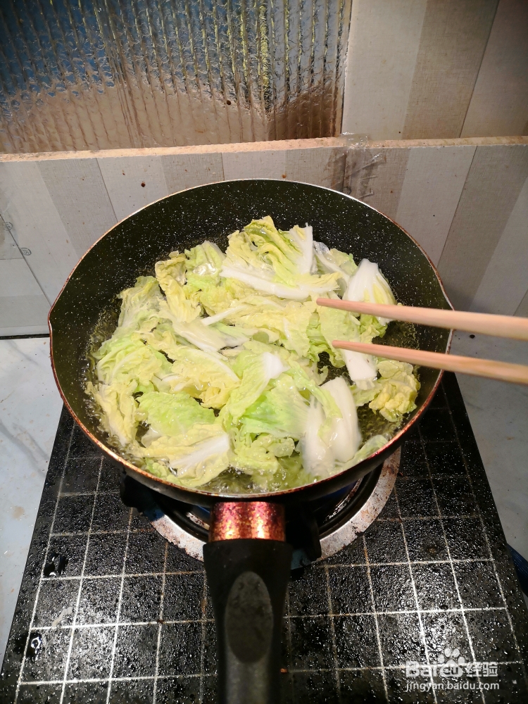 不可思议的娃娃菜海鲜面