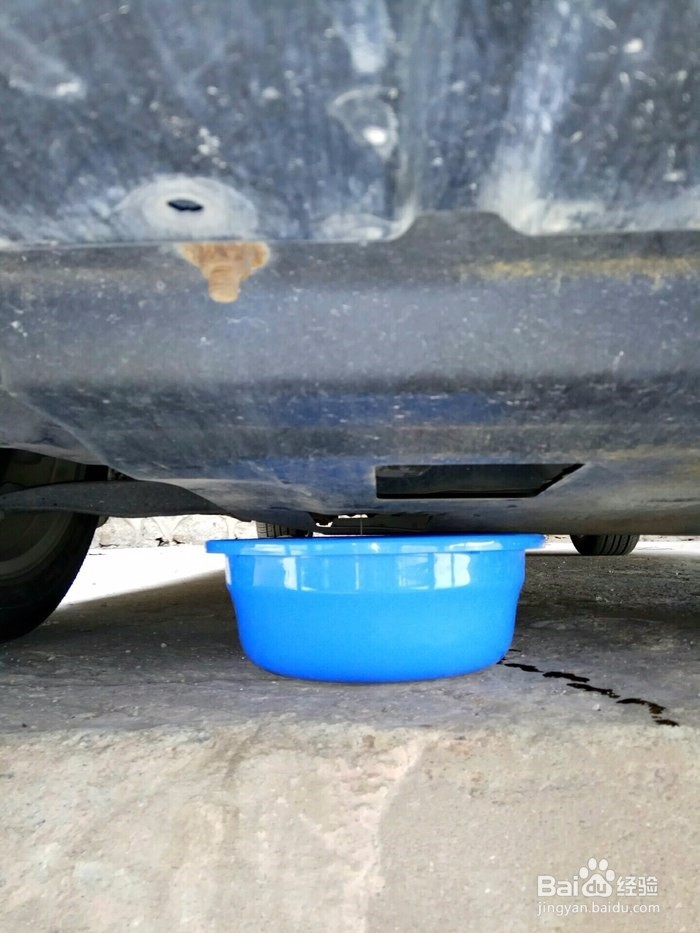 吉利帝豪机滤怎么动手自己换