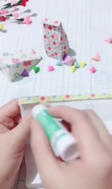 手工轻巧礼品袋怎么做