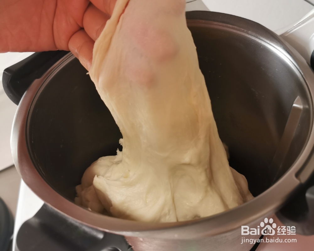 细腻美味的玫瑰花面包