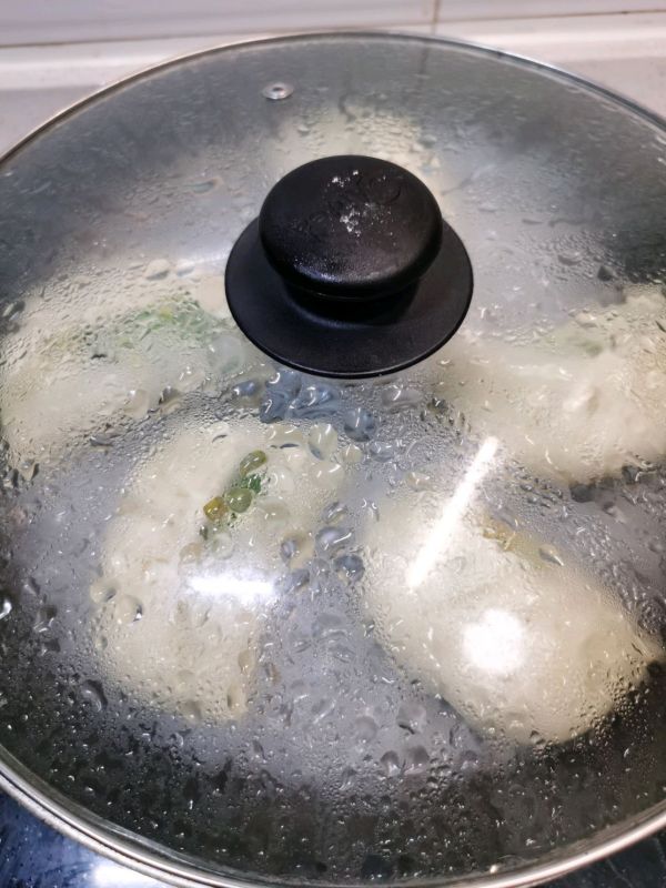 又见韭菜鸡蛋水煎包