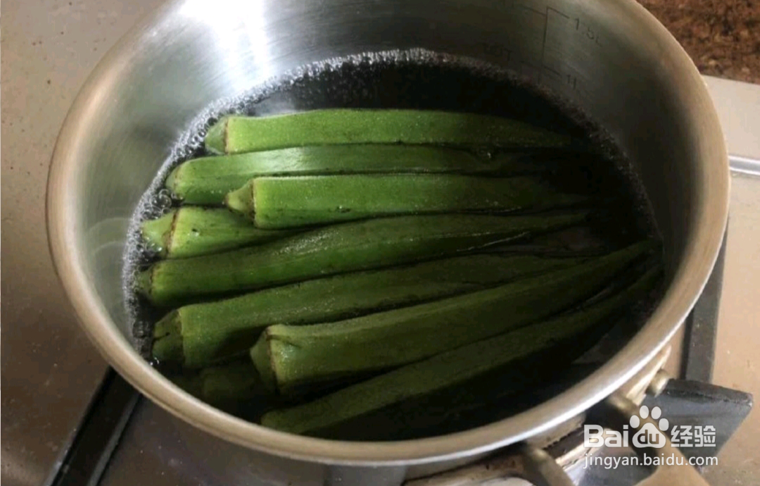 如何做出比目鱼酿秋葵？