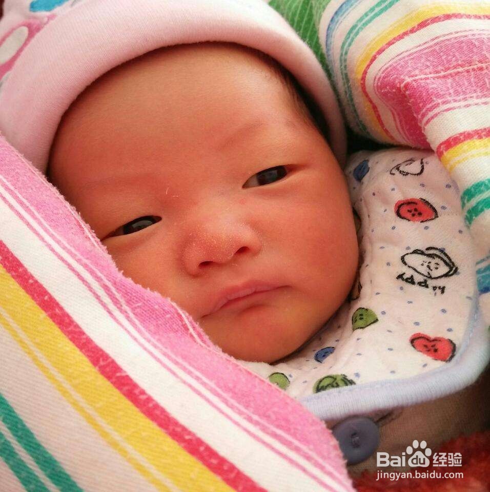 伊能静女儿可以站起来了，当妈的她哭了！