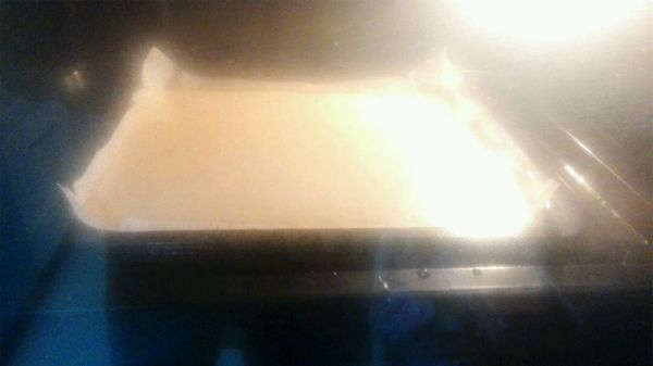 奶油戚风蛋糕卷