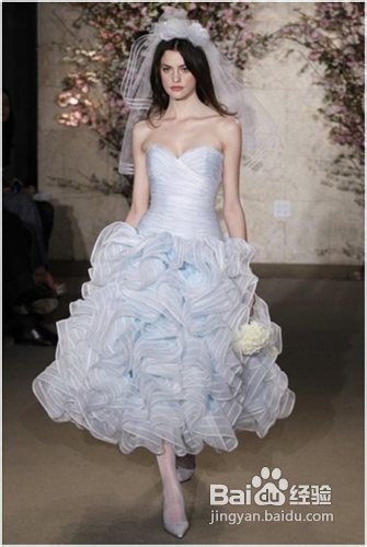 宽肩新娘6技巧穿出好身材