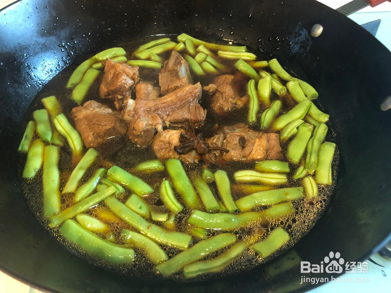 豆角焖排骨无油版的做法