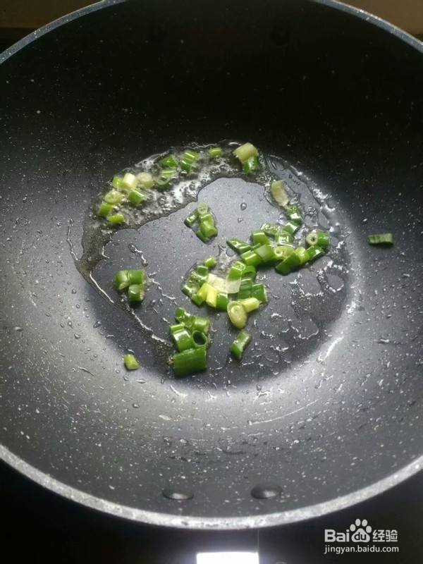 如何做地瓜叶虾酱炒鸡蛋