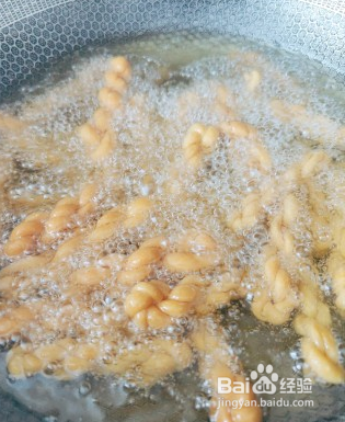 油炸脆麻花怎么做