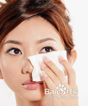 卸妆细节为眼部美丽加分