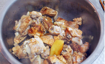 干锅排骨,经典美味!