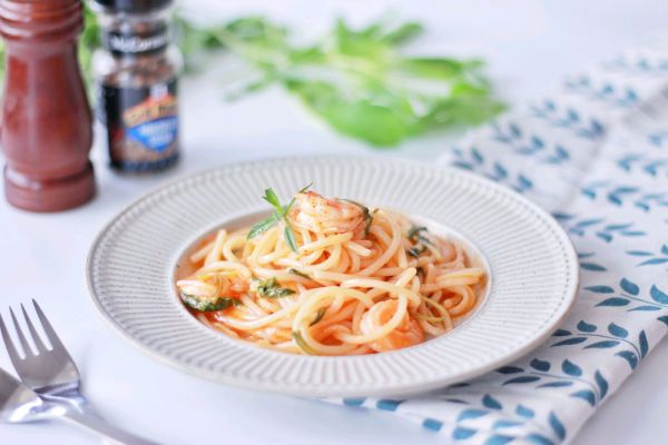 茄汁虾仁拌意大利面