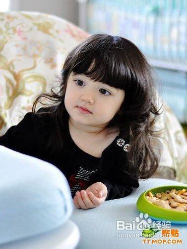 家中宝宝流鼻血的处理方法