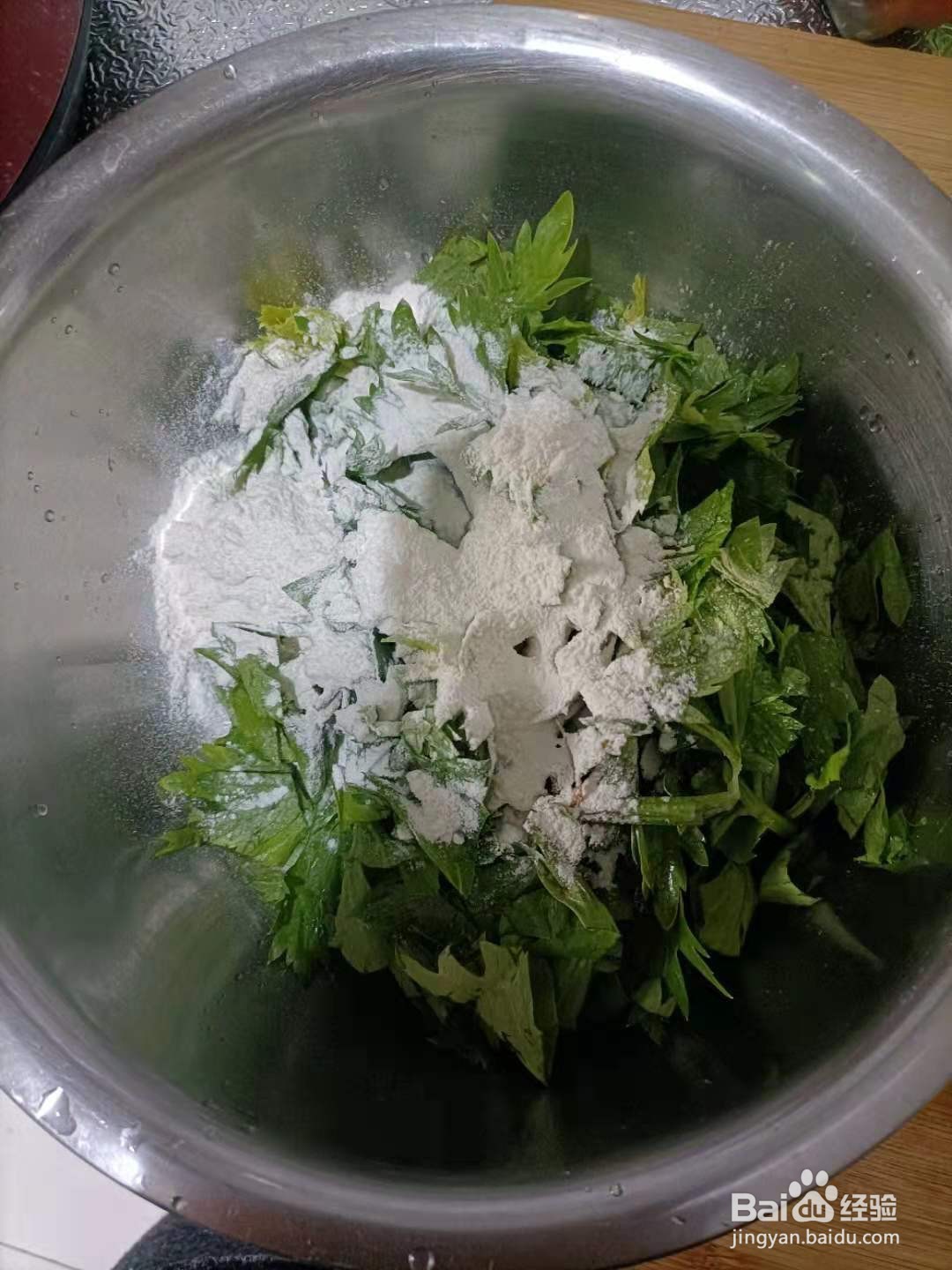 鲜蒸芹菜叶，夏日开胃小菜