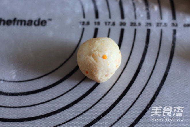 胡萝卜餐包的做法