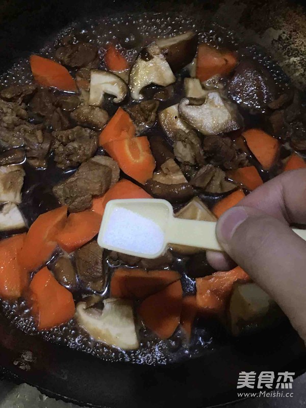 红焖羊肉的做法