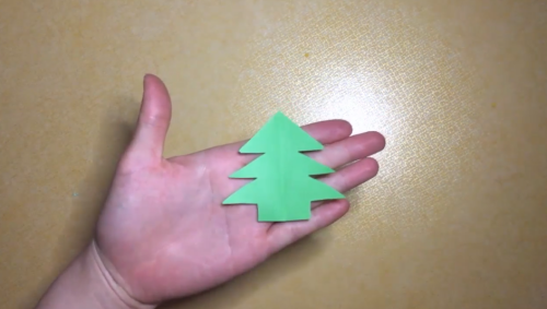 松树剪纸怎样剪?