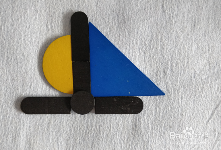 远航的船用彩色拼图板怎样拼?