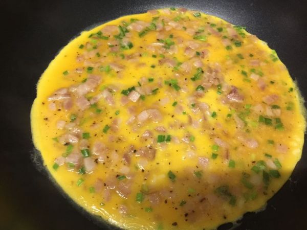 香葱培根鸡蛋饼