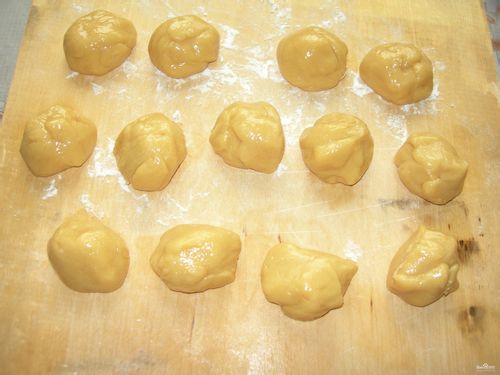 广式莲蓉蛋黄月饼