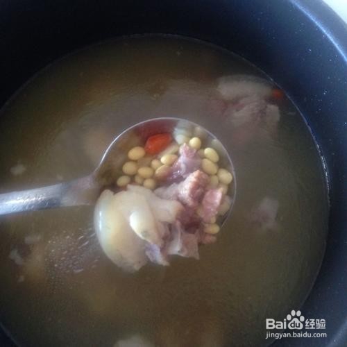 教你怎么做猪蹄尾巴黄豆汤