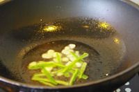 蒜香吞拿鱼意面