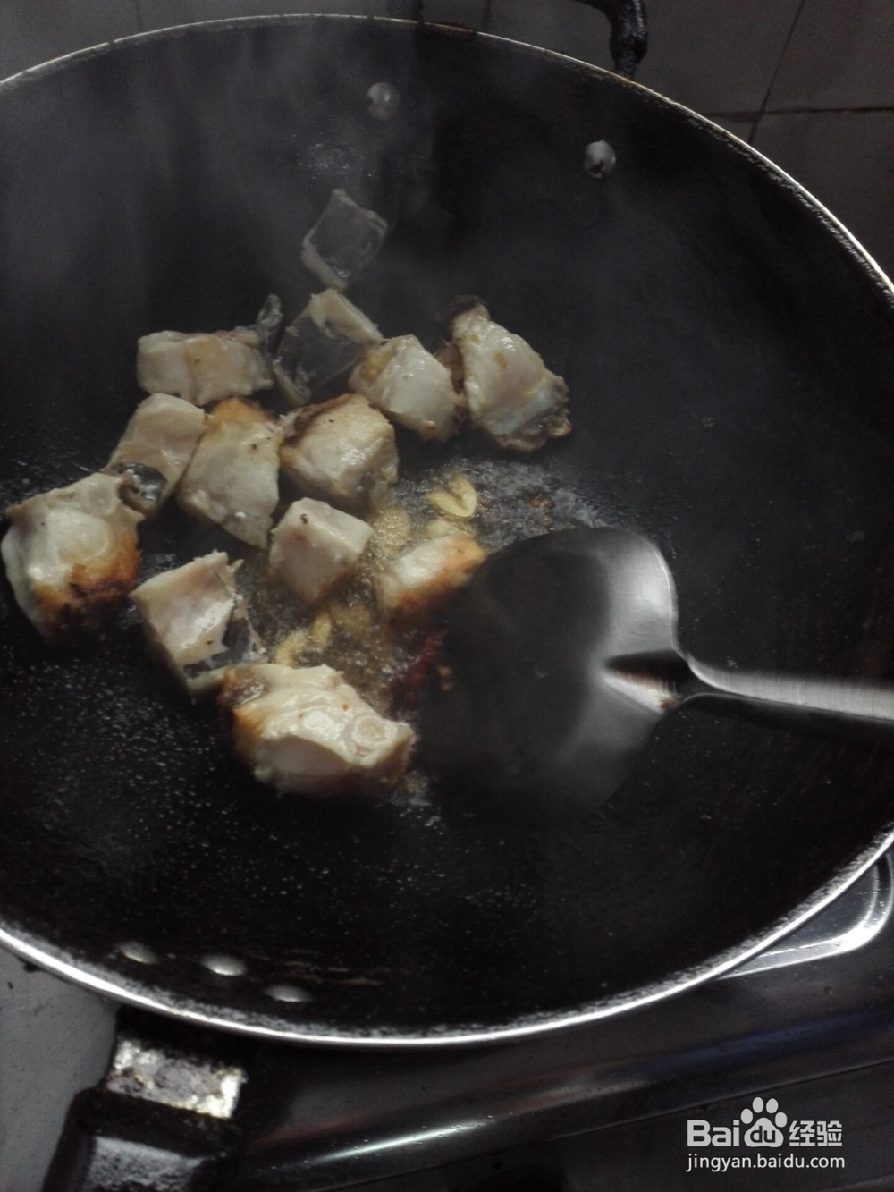 怎样制作红烧青鱼块？