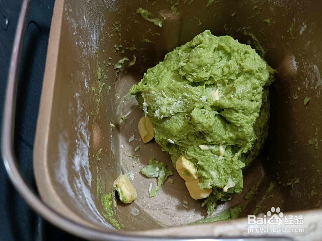 圣诞树椰蓉面包的做法