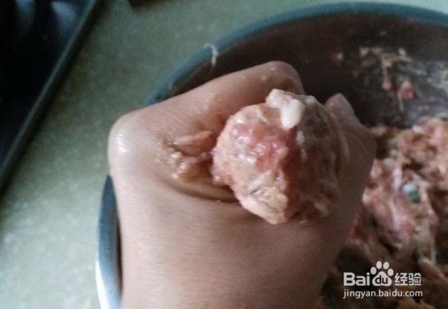 家庭版炸肉圆制作方法