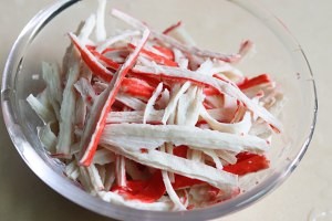鲜嫩的蟹柳滑蛋