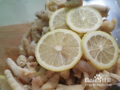 柠檬鸡爪的做法