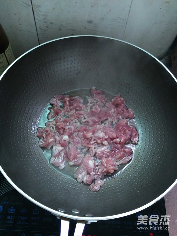 秋葵小炒肉的做法