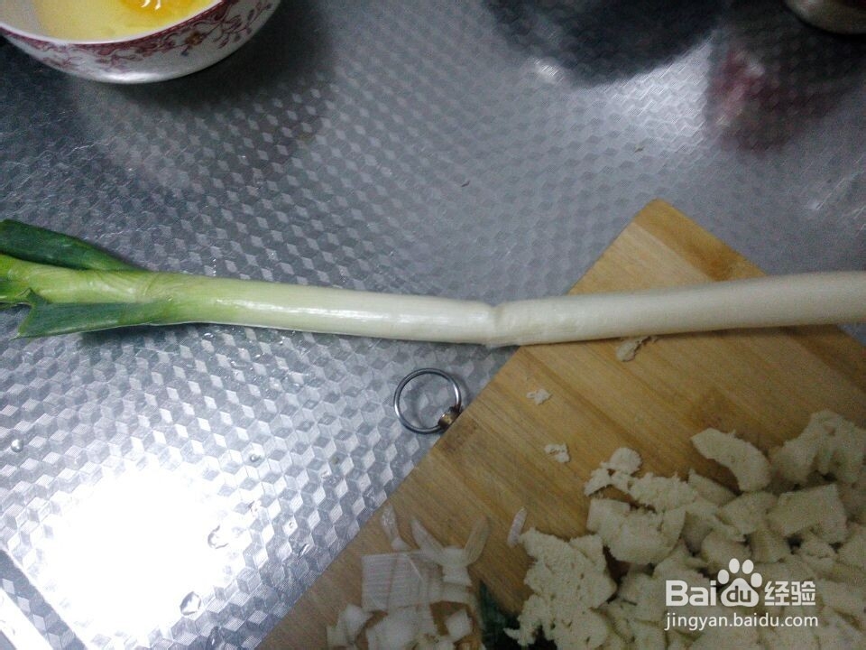 如何将隔夜馒头做成便捷早餐呢?