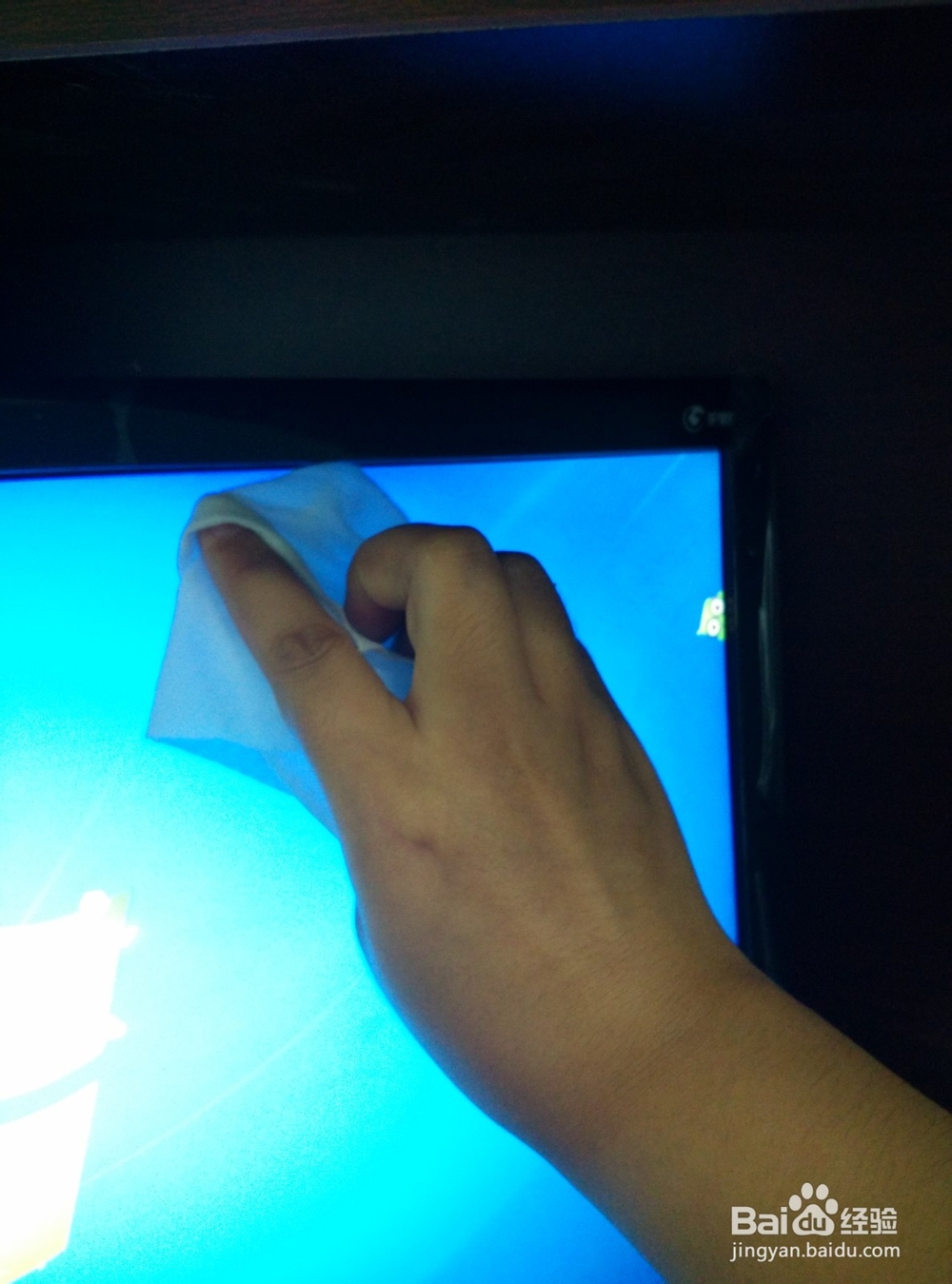 让湿纸巾物尽其用的小方法