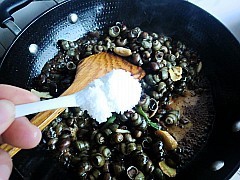 如何做出好吃的田螺？