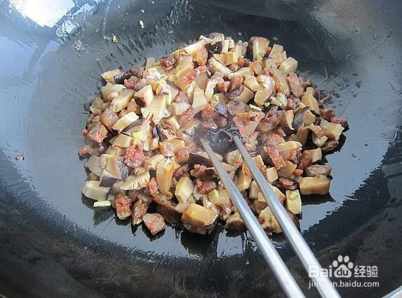 自制腊肠杂酱面