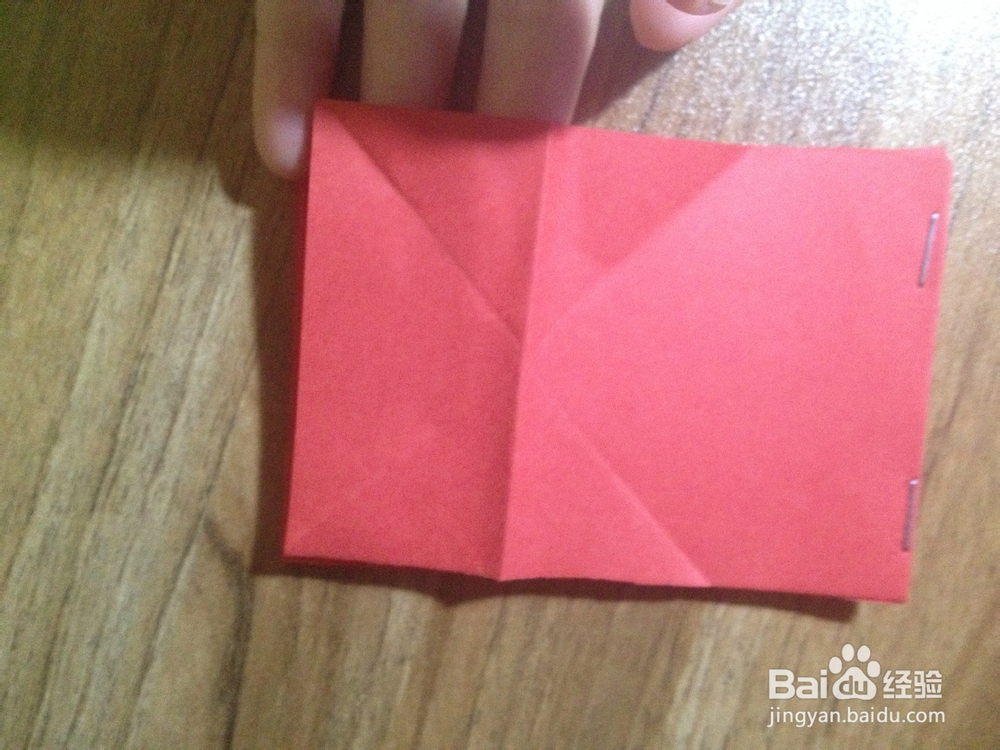 小时候我们用课本做做过的灯笼