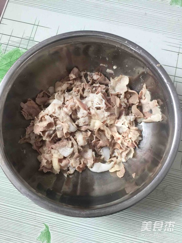 酸汤肥牛的做法