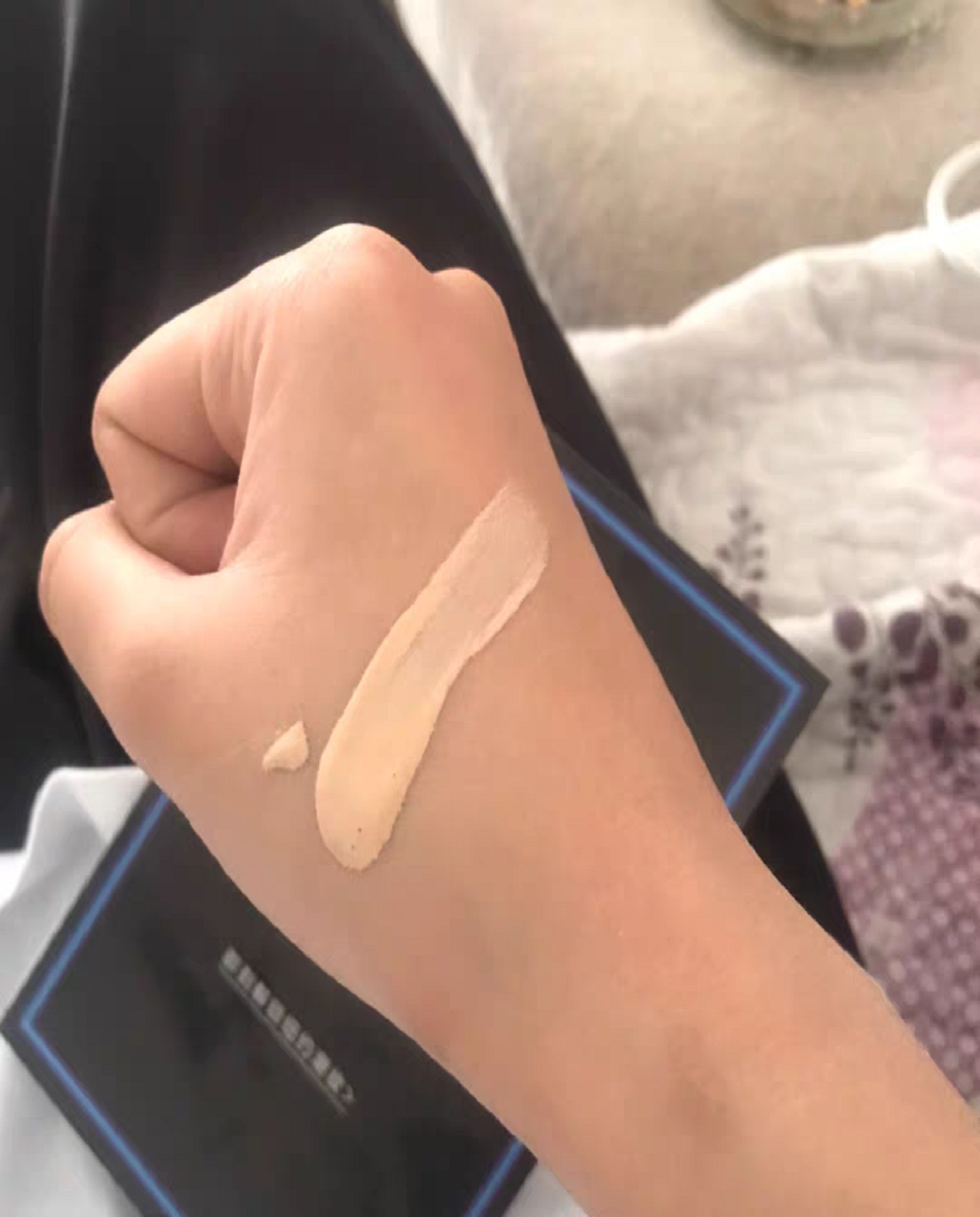 想要精致的妆容?当然离不开粉底液啦!