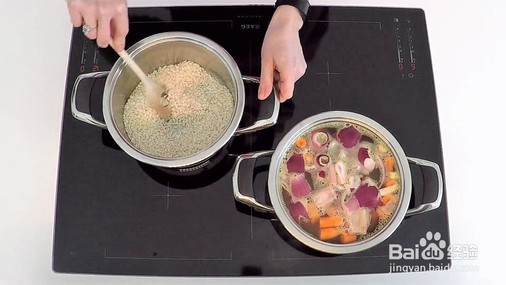 家常做法的意大利牛肝菌烩饭