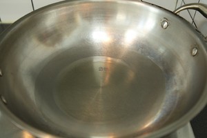 板栗烧鸡的做法