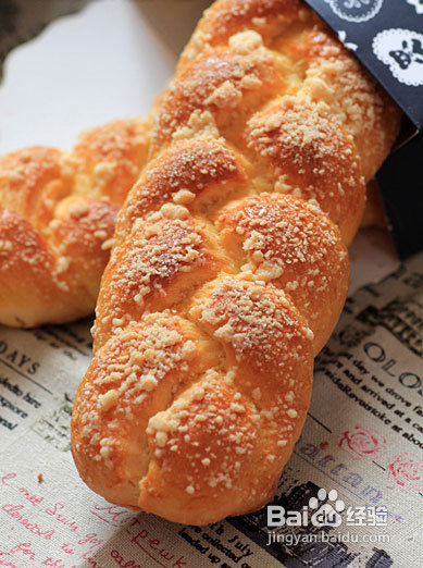 小儿补钙铁锌硒奶香辫子面包的做法