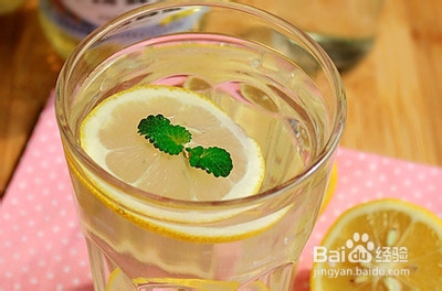 柠檬薄荷蜂蜜水简单制作方法
