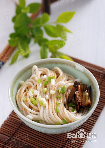快手葱油拌面地道上海风味