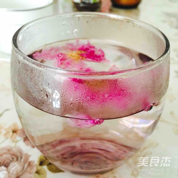 洛施玫瑰冰咖啡