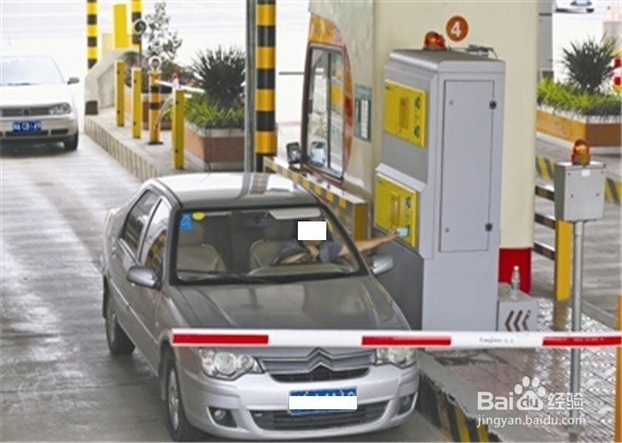 高速上如何安全行车