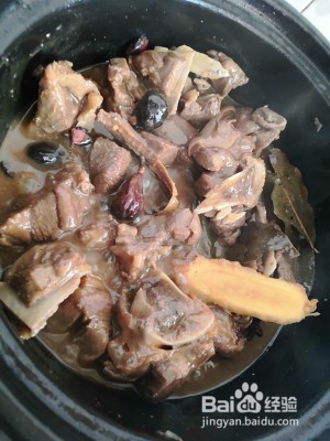 食补佳品羊肉煲的做法